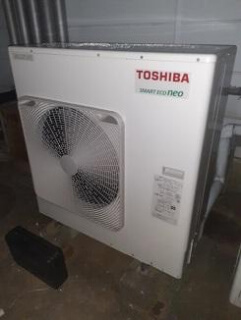 ロックフィールド　エアコン取替事例